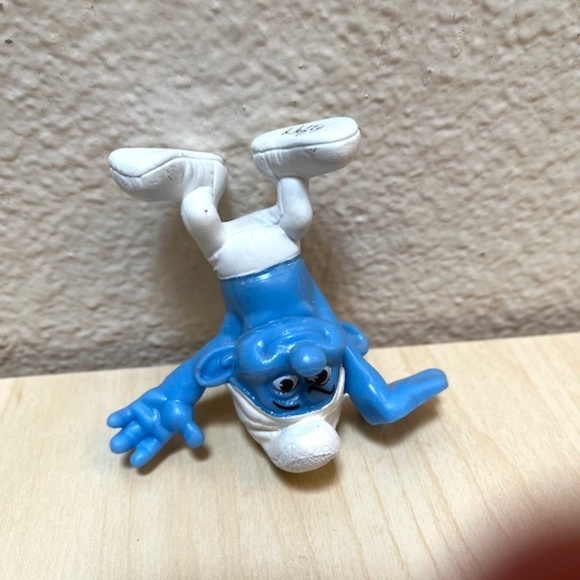 Smurfs! Set of 5 Hefty, Brainy, Vanity, Grouchy, Smooth. from 2013 The Smurfs 2 - Picture 11 of 13